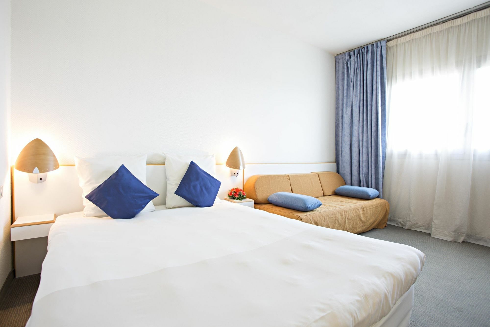 Novotel Caserta Sud Exterior foto